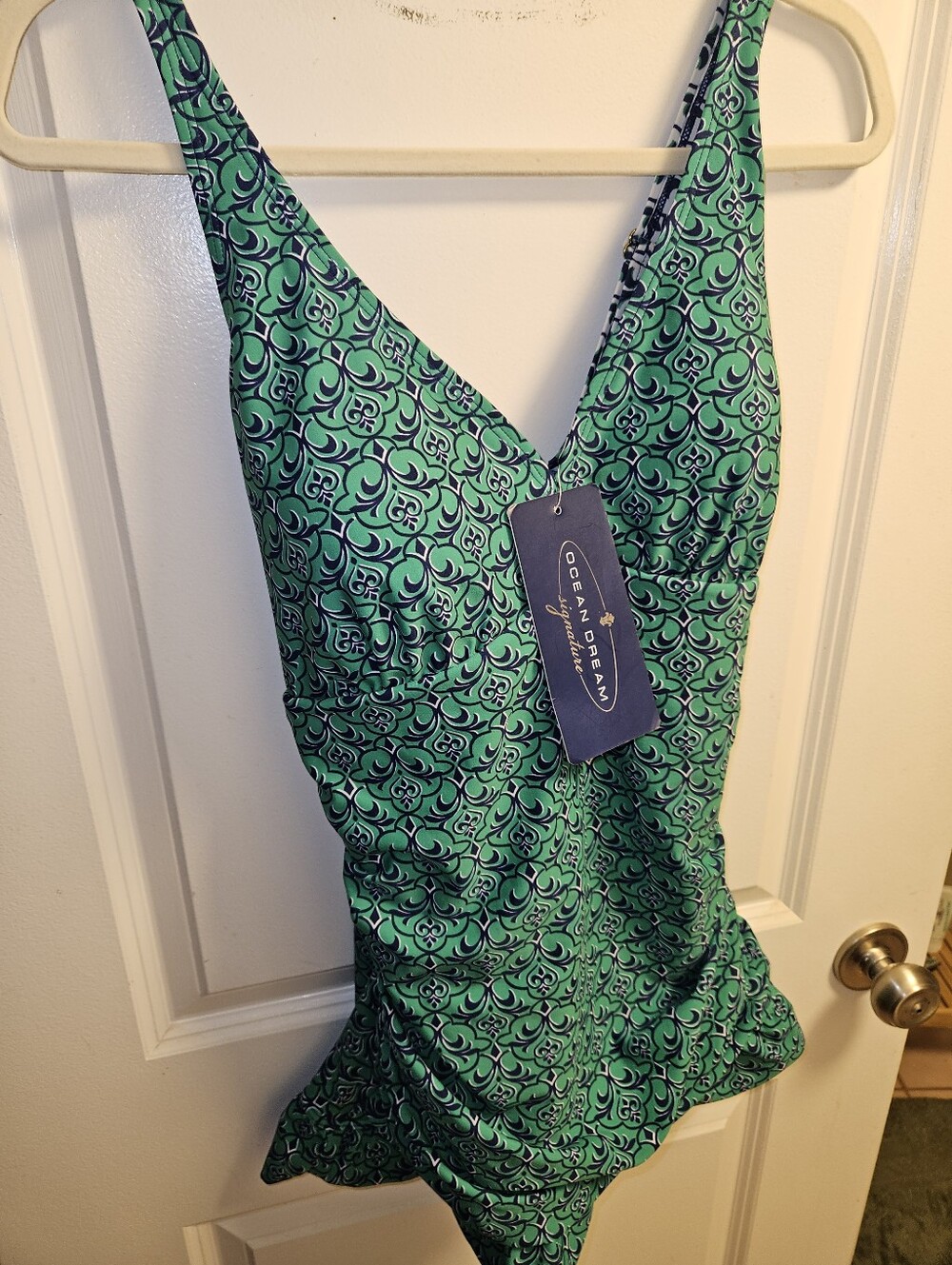 16 NWT Ocean Dream Teal Patterned One-Piece Skirted Swimsuit